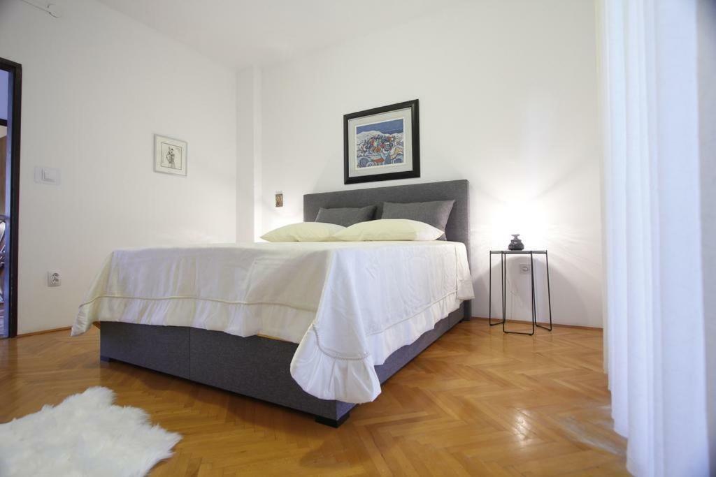 Apartmani Volga Петркане Екстериор снимка