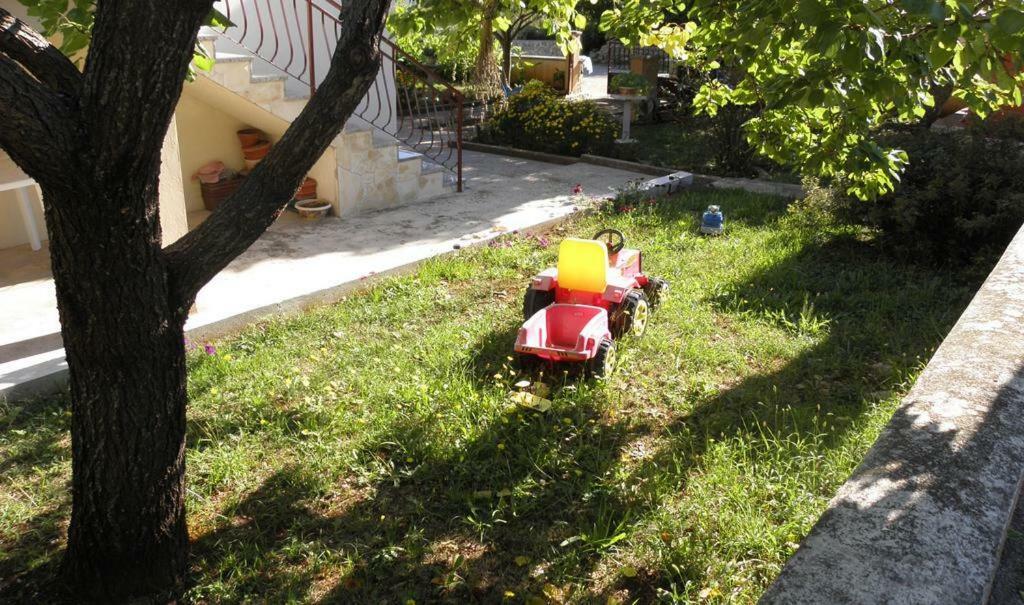 Apartmani Volga Петркане Екстериор снимка